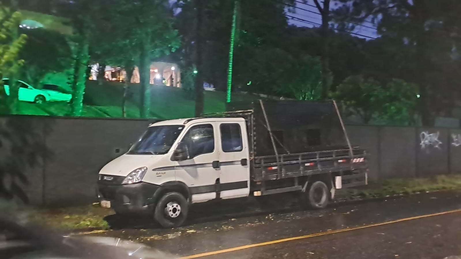 Clique para ampliar Gerador móvel para eventos