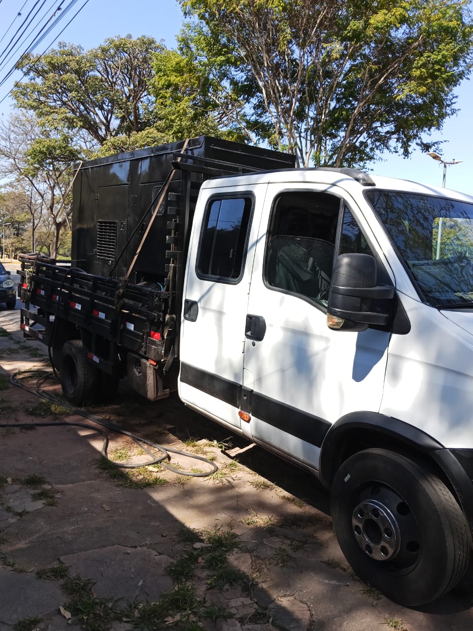 Clique para ampliar Gerador móvel para eventos