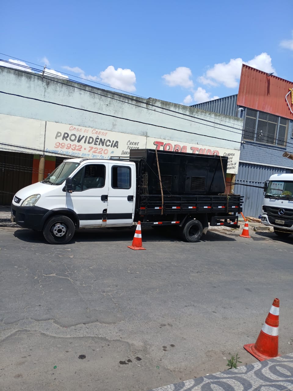 Clique para ampliar Gerador móvel para eventos